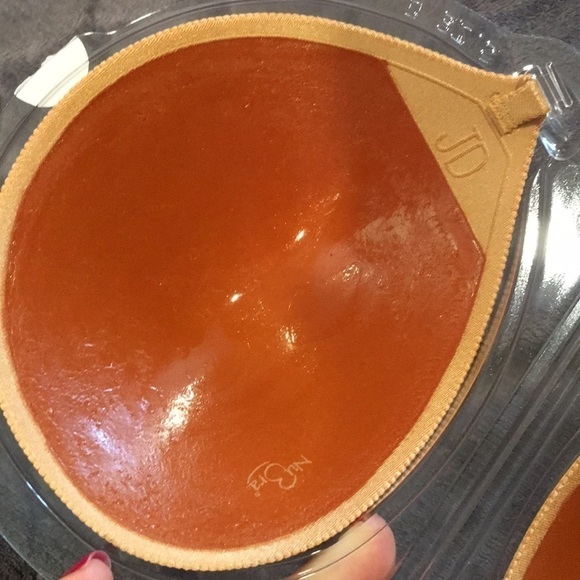 Nubra strapless backless bra - Picture 4 of 8